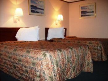 Budgetel Inn & Suites Колумбус Экстерьер фото